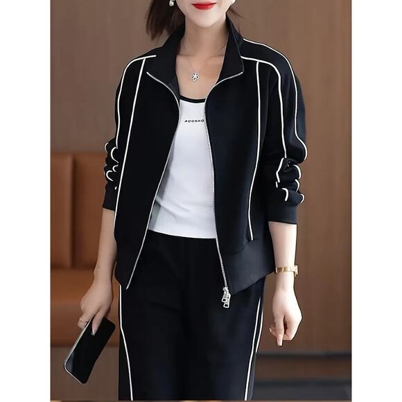 NWT ~ 2 Piece Black Casual Track Suit Sweatsuit White Trim Activewear ~ Size 2 - Picture 4 of 4